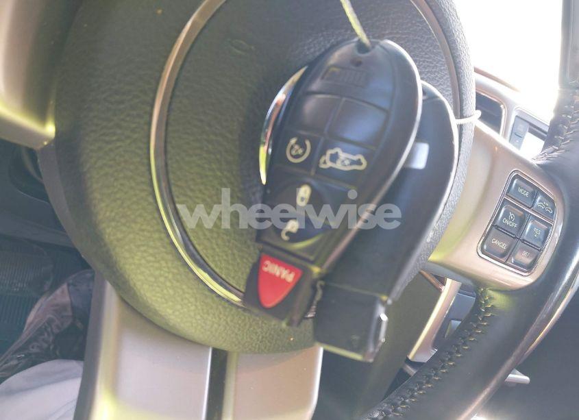 Photo 11 of 2013 Jeep Grand CHEROKEE OVERLAND SUMMIT (VIN 1C4RJFCT9DC631251)