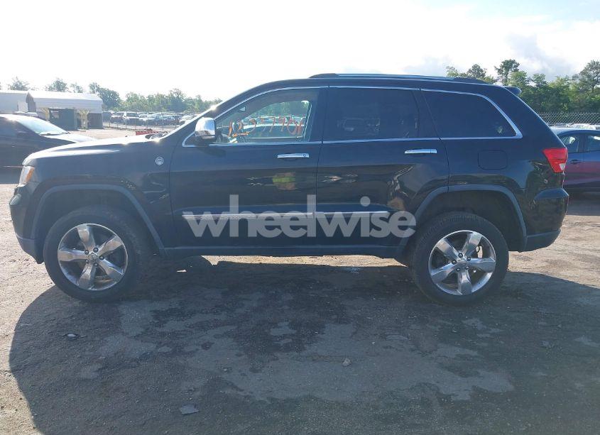 Photo 14 of 2013 Jeep Grand CHEROKEE OVERLAND SUMMIT (VIN 1C4RJFCT9DC631251)