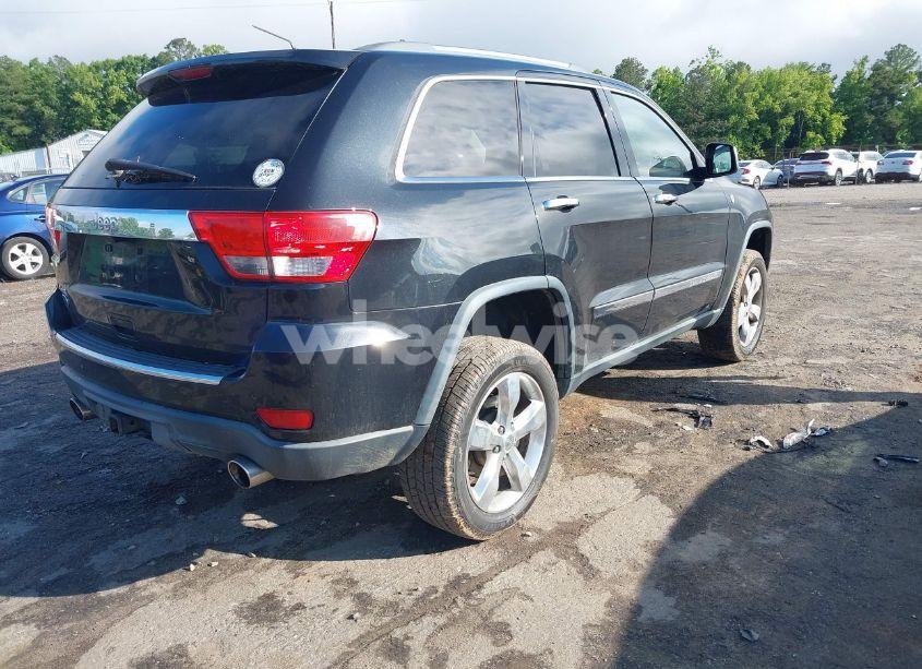 Photo 4 of 2013 Jeep Grand CHEROKEE OVERLAND SUMMIT (VIN 1C4RJFCT9DC631251)