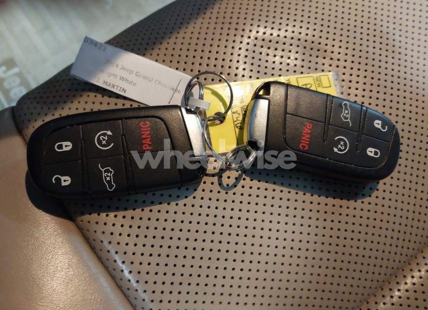 Photo 11 of 2014 Jeep Grand CHEROKEE OVERLAND (VIN 1C4RJFCT9EC211846)