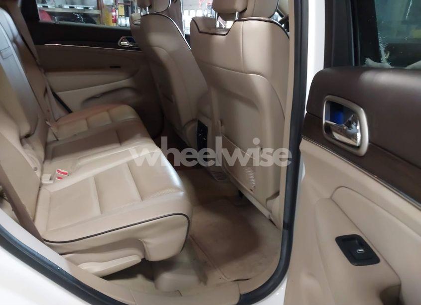 Photo 8 of 2014 Jeep Grand CHEROKEE OVERLAND (VIN 1C4RJFCT9EC211846)