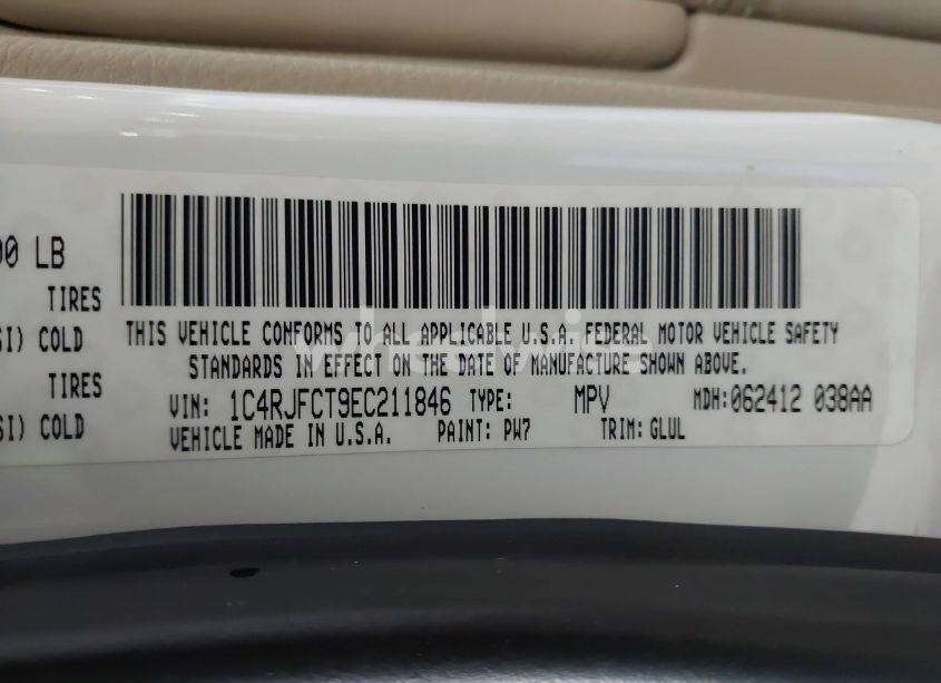 Photo 9 of 2014 Jeep Grand CHEROKEE OVERLAND (VIN 1C4RJFCT9EC211846)