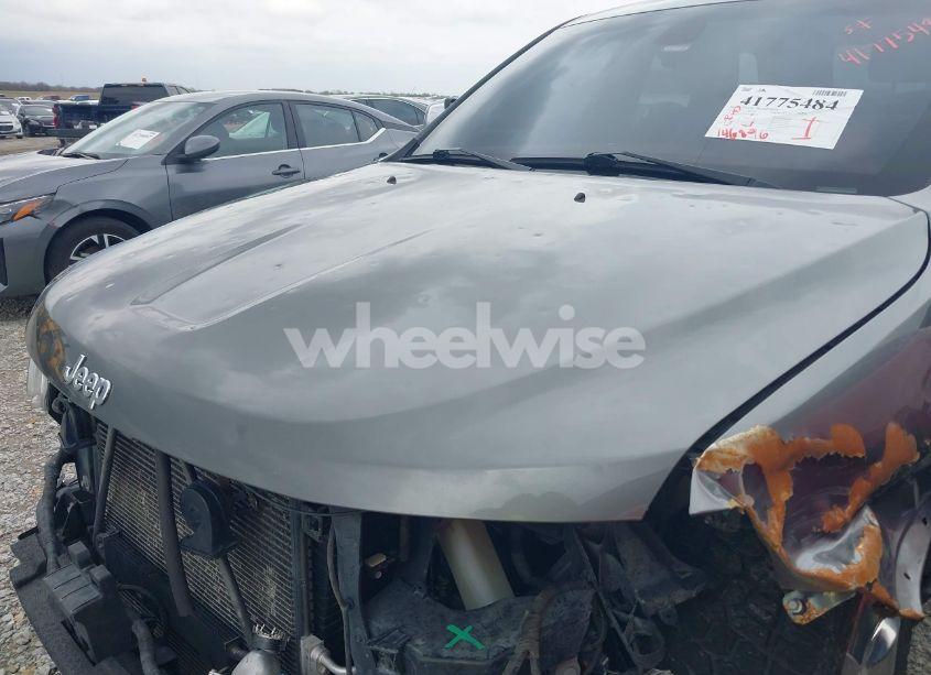 Photo 19 of 2012 Jeep Grand CHEROKEE OVERLAND (VIN 1C4RJFCTXCC233979)