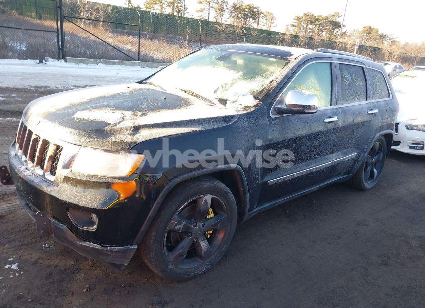 Photo 2 of 2013 Jeep Grand CHEROKEE OVERLAND (VIN 1C4RJFCTXDC524418)