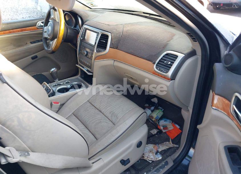 Photo 5 of 2013 Jeep Grand CHEROKEE OVERLAND (VIN 1C4RJFCTXDC524418)