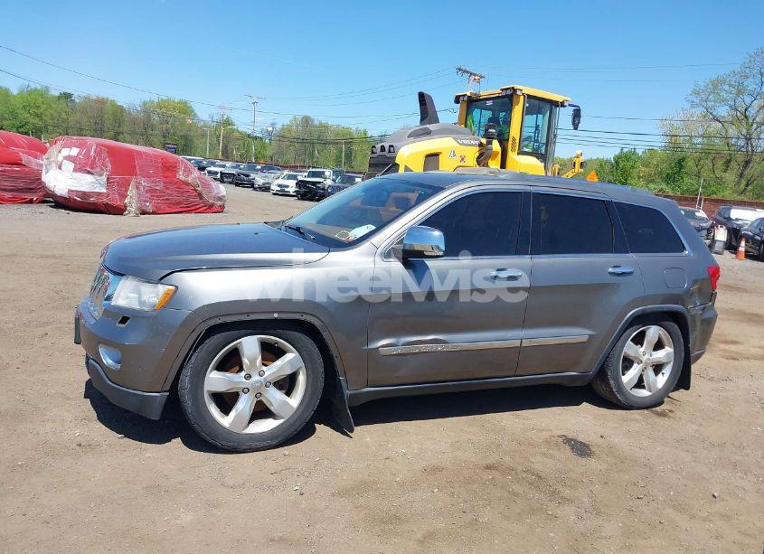 Photo 14 of 2013 Jeep Grand CHEROKEE OVERLAND SUMMIT (VIN 1C4RJFCTXDC555233)