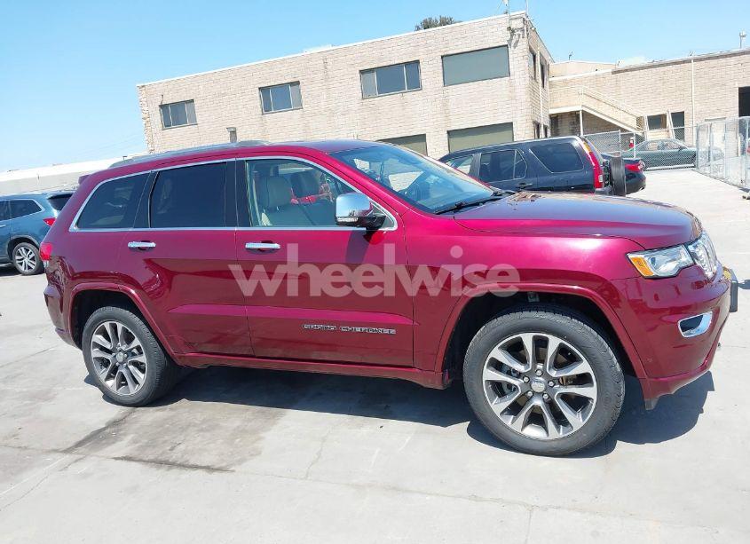 Photo 13 of 2017 Jeep Grand CHEROKEE OVERLAND 4X4 (VIN 1C4RJFCTXHC676236)