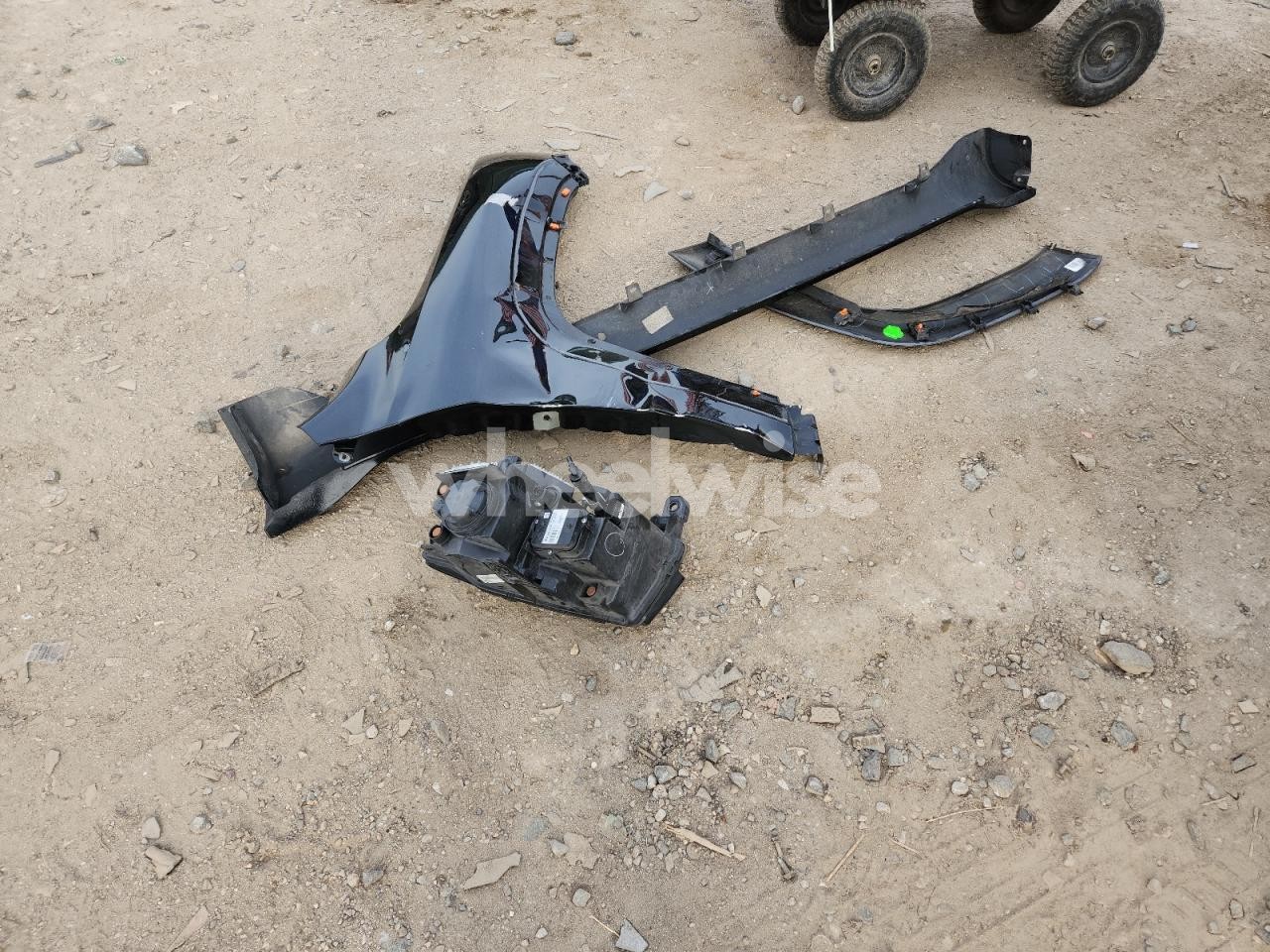 Photo 12 of 2018 JEEP GRAND CHEROKEE OVERLAND (VIN 1C4RJFCTXJC233946)