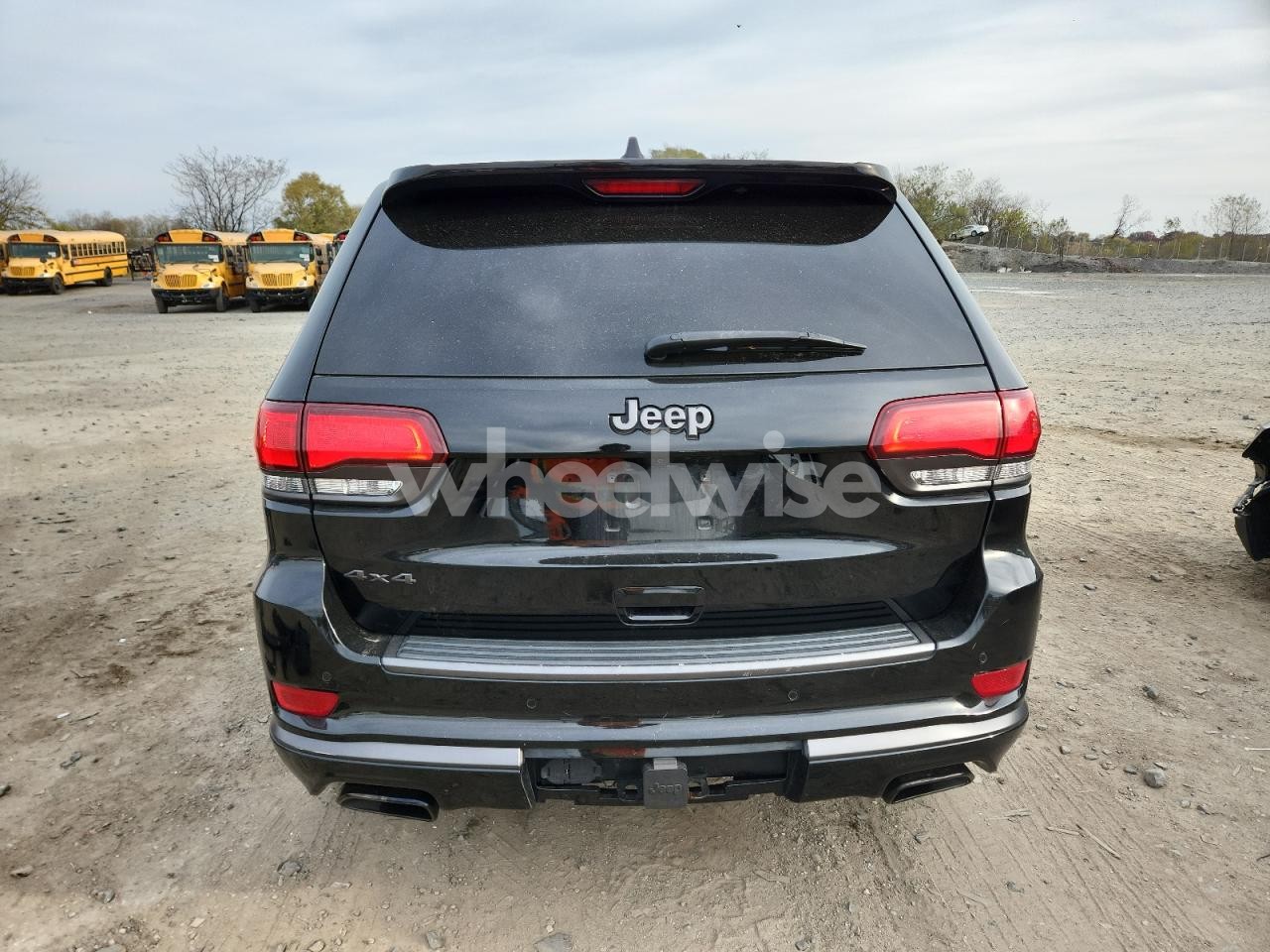 Photo 6 of 2018 JEEP GRAND CHEROKEE OVERLAND (VIN 1C4RJFCTXJC233946)