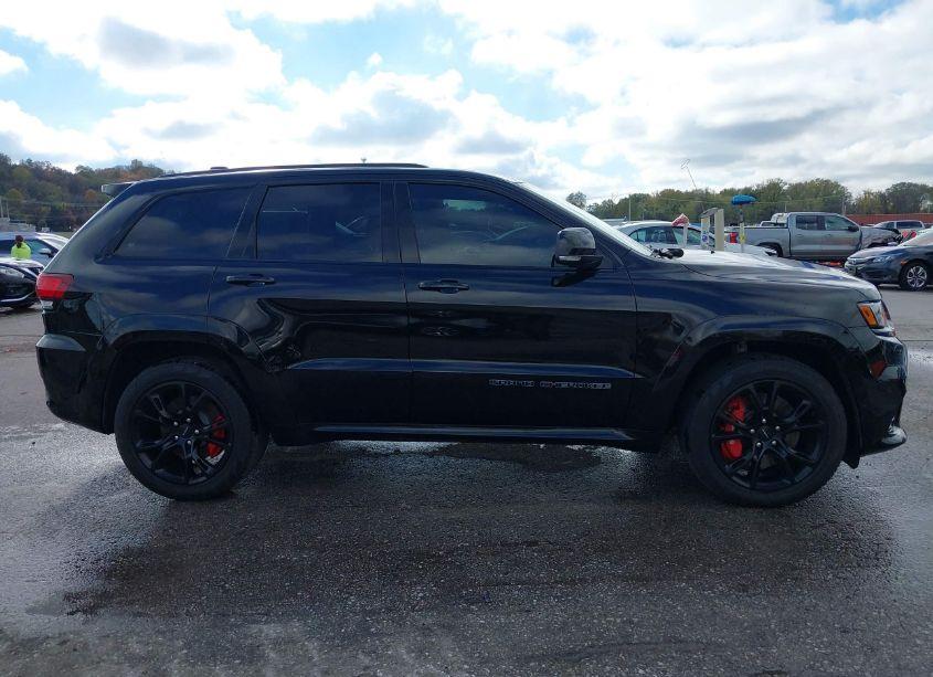 Photo 13 of 2017 Jeep Grand CHEROKEE SRT (VIN 1C4RJFDJ0HC959516)