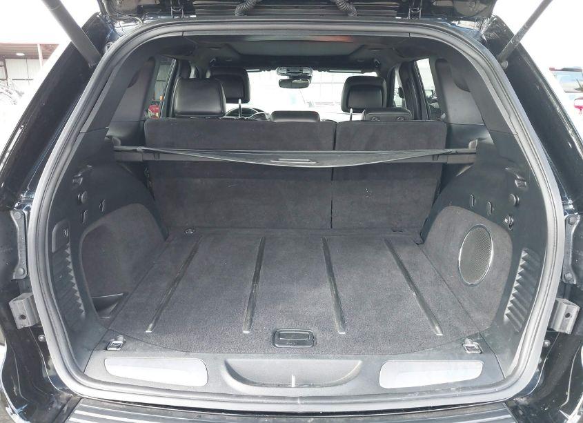 Photo 17 of 2017 Jeep Grand CHEROKEE SRT (VIN 1C4RJFDJ0HC959516)