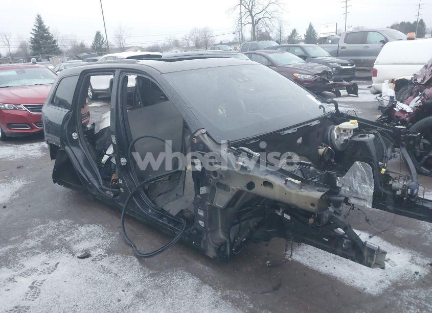 2019 Jeep Grand CHEROKEE SRT (VIN 1C4RJFDJ0KC679750) main photo