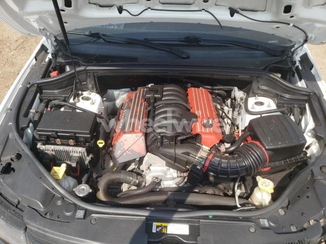 Photo 12 of 2015 JEEP GRAND CHEROKEE SRT-8 (VIN 1C4RJFDJ1FC912170)