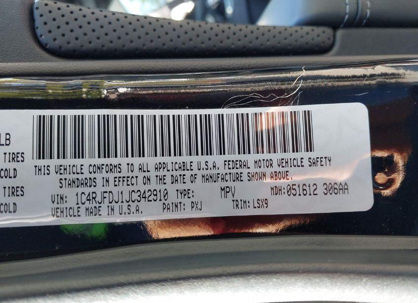 Photo 9 of 2018 Jeep Grand CHEROKEE SRT 4X4 (VIN 1C4RJFDJ1JC342910)