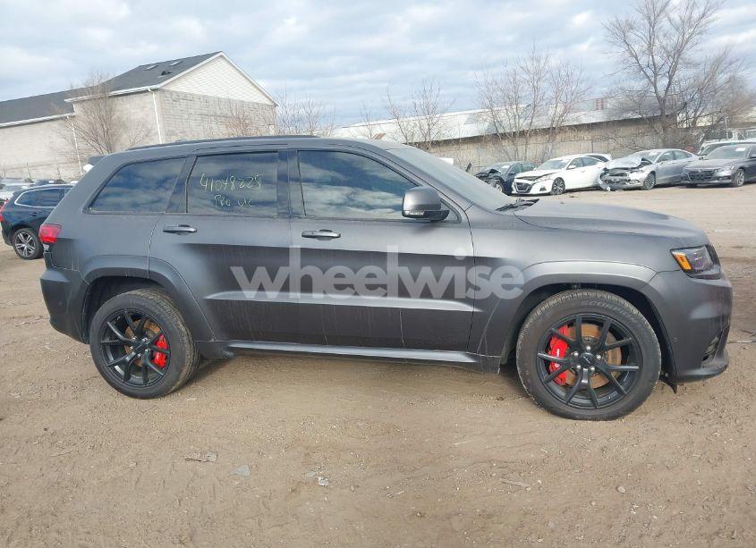 Photo 13 of 2020 Jeep Grand CHEROKEE SRT (VIN 1C4RJFDJ1LC414823)