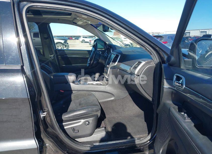 Photo 5 of 2012 Jeep Grand CHEROKEE SRT8 (VIN 1C4RJFDJ2CC158997)