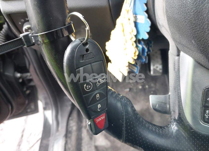 Photo 11 of 2012 Jeep Grand CHEROKEE SRT8 (VIN 1C4RJFDJ4CC206239)