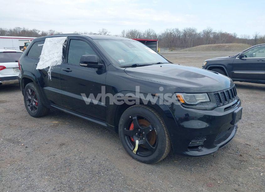 2017 Jeep Grand CHEROKEE SRT (VIN 1C4RJFDJ4HC849617) main photo
