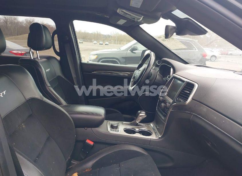 Photo 5 of 2017 Jeep Grand CHEROKEE SRT (VIN 1C4RJFDJ4HC849617)