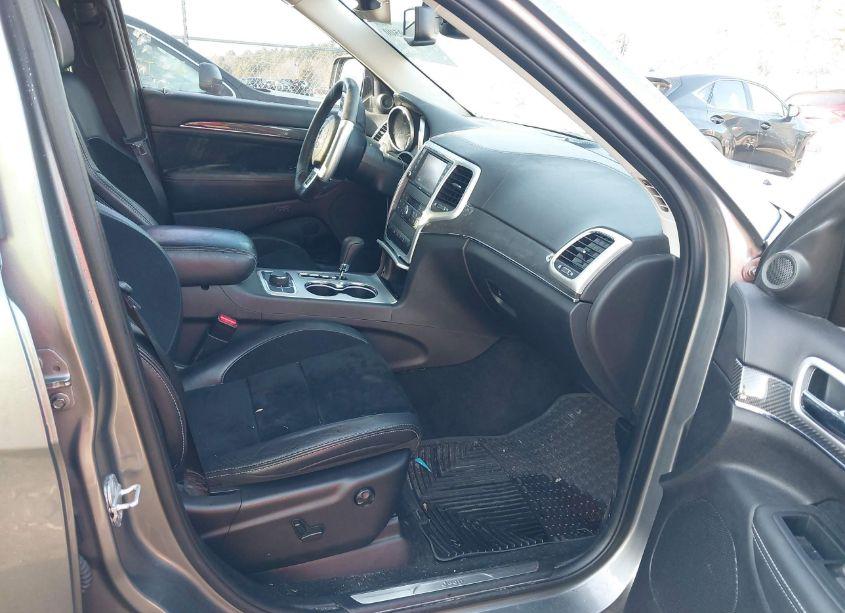 Photo 5 of 2013 Jeep Grand CHEROKEE SRT8 (VIN 1C4RJFDJ5DC503764)