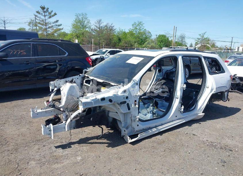 Photo 2 of 2018 Jeep Grand CHEROKEE SRT (VIN 1C4RJFDJ5JC432402)