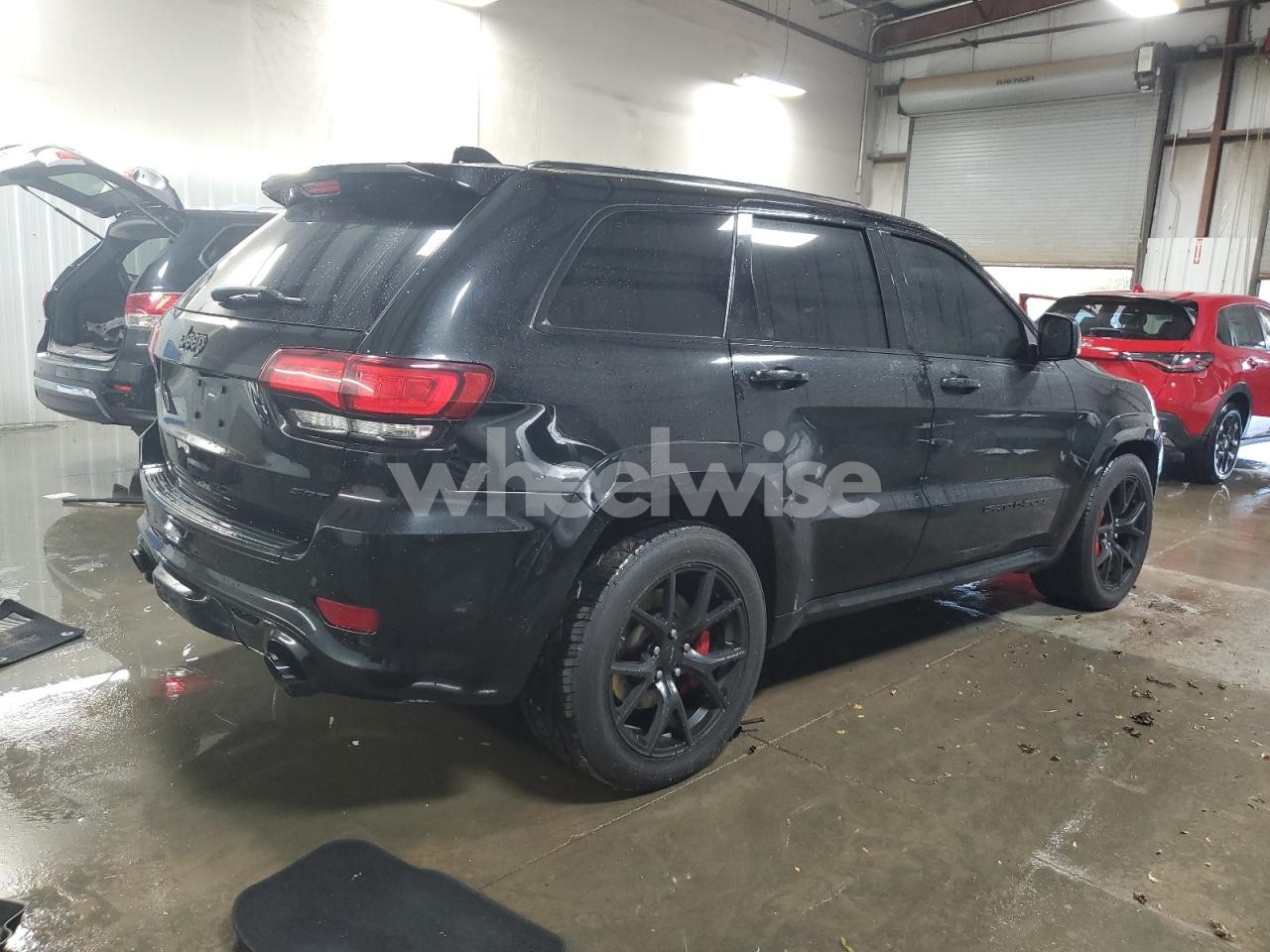 Photo 3 of 2018 JEEP GRAND CHEROKEE SRT-8 N/A (VIN 1C4RJFDJ5JC446963)