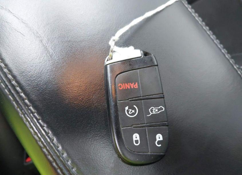 Photo 11 of 2019 Jeep Grand CHEROKEE SRT 4X4 (VIN 1C4RJFDJ5KC613422)