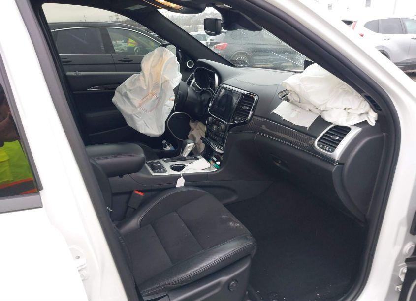 Photo 5 of 2019 Jeep Grand CHEROKEE SRT 4X4 (VIN 1C4RJFDJ5KC613422)