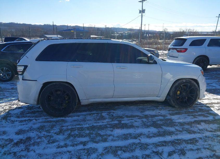 Photo 13 of 2015 Jeep Grand CHEROKEE SRT (VIN 1C4RJFDJ6FC634088)