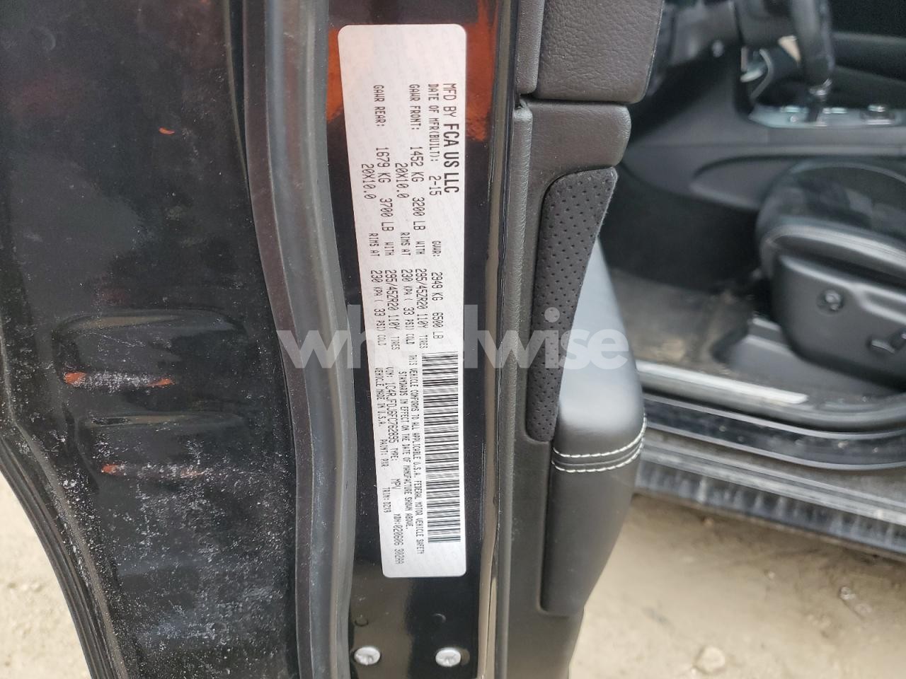 Photo 13 of 2015 JEEP GRAND CHEROKEE SRT-8 (VIN 1C4RJFDJ6FC762895)