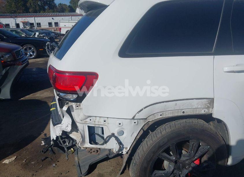 Photo 17 of 2017 Jeep Grand CHEROKEE SRT 4X4 (VIN 1C4RJFDJ6HC754640)