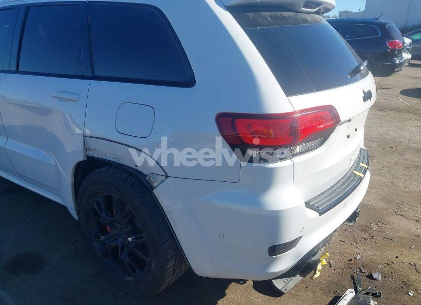 Photo 18 of 2017 Jeep Grand CHEROKEE SRT 4X4 (VIN 1C4RJFDJ6HC754640)