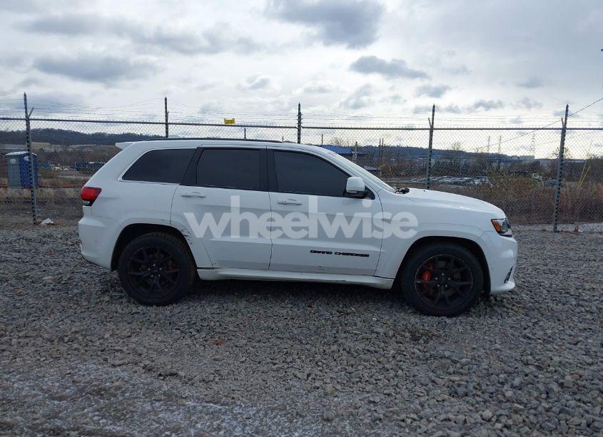 Photo 13 of 2018 Jeep Grand CHEROKEE SRT 4X4 (VIN 1C4RJFDJ6JC144162)