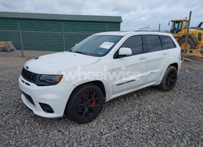 Photo 2 of 2018 Jeep Grand CHEROKEE SRT 4X4 (VIN 1C4RJFDJ6JC144162)