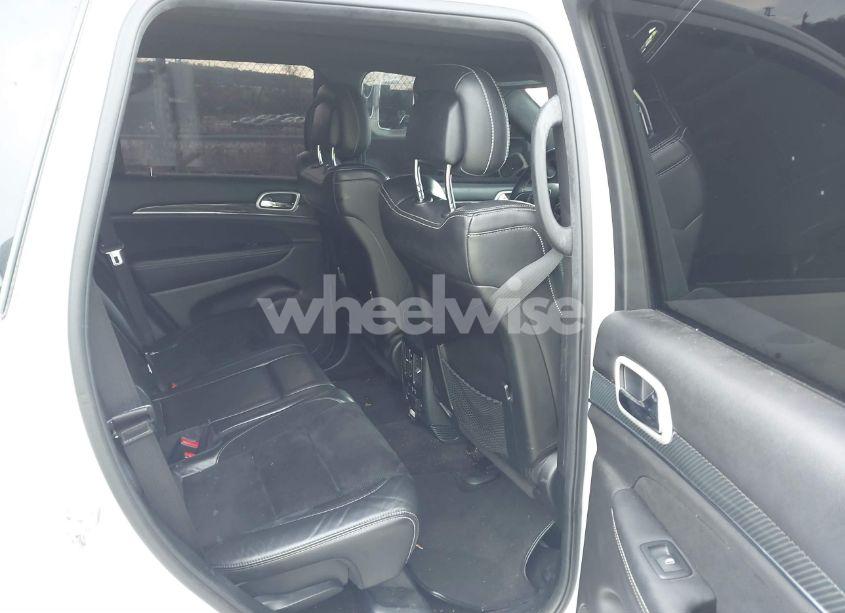 Photo 8 of 2018 Jeep Grand CHEROKEE SRT 4X4 (VIN 1C4RJFDJ6JC144162)