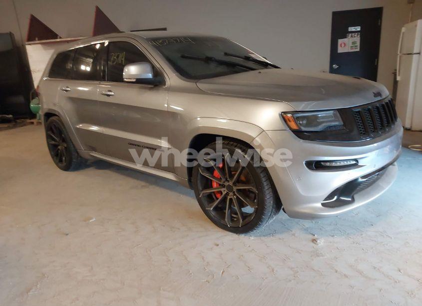 2015 Jeep Grand CHEROKEE SRT (VIN 1C4RJFDJ7FC174357) main photo