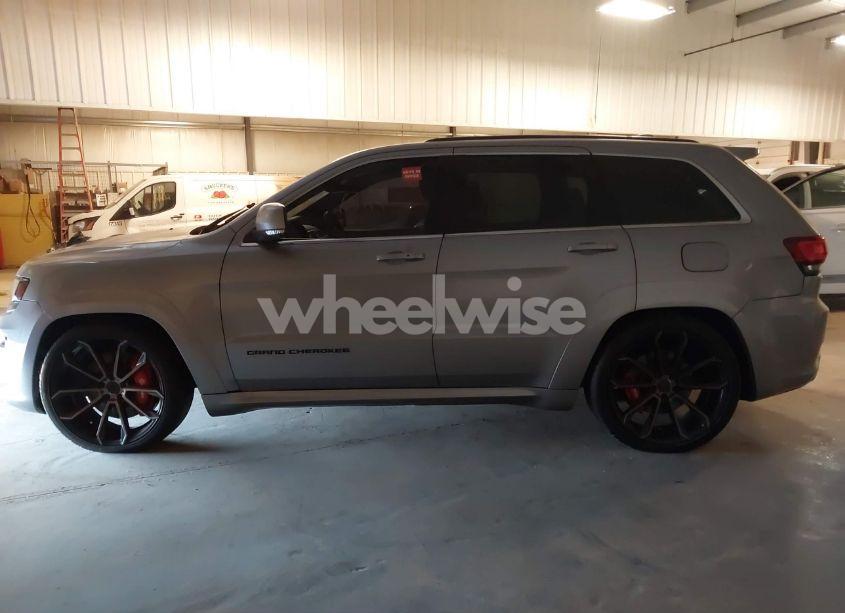 Photo 14 of 2015 Jeep Grand CHEROKEE SRT (VIN 1C4RJFDJ7FC174357)