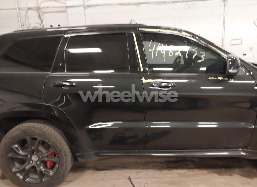 Photo 13 of 2015 Jeep Grand CHEROKEE SRT (VIN 1C4RJFDJ7FC663454)
