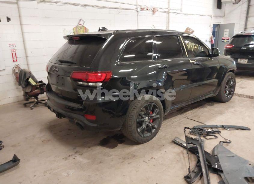 Photo 4 of 2015 Jeep Grand CHEROKEE SRT (VIN 1C4RJFDJ7FC663454)