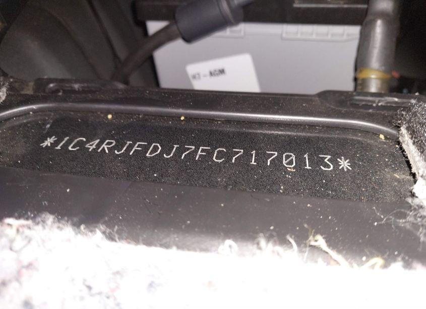 Photo 9 of 2015 Jeep Grand CHEROKEE SRT (VIN 1C4RJFDJ7FC717013)