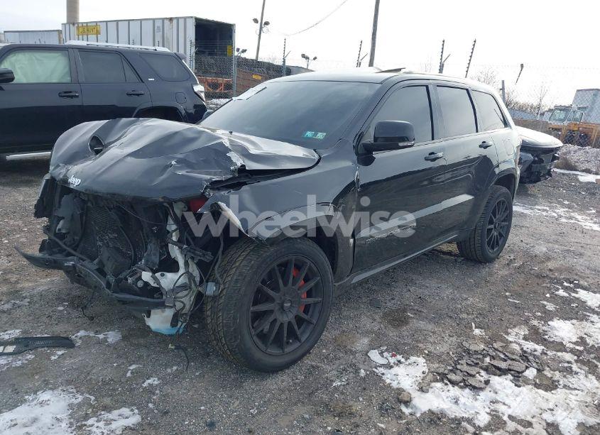 Photo 2 of 2017 Jeep Grand CHEROKEE SRT 4X4 (VIN 1C4RJFDJ7HC641926)