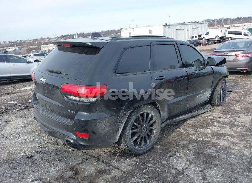 Photo 4 of 2017 Jeep Grand CHEROKEE SRT 4X4 (VIN 1C4RJFDJ7HC641926)