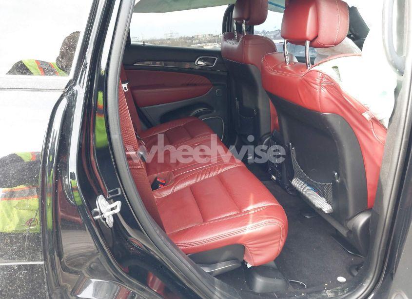 Photo 8 of 2017 Jeep Grand CHEROKEE SRT 4X4 (VIN 1C4RJFDJ7HC641926)