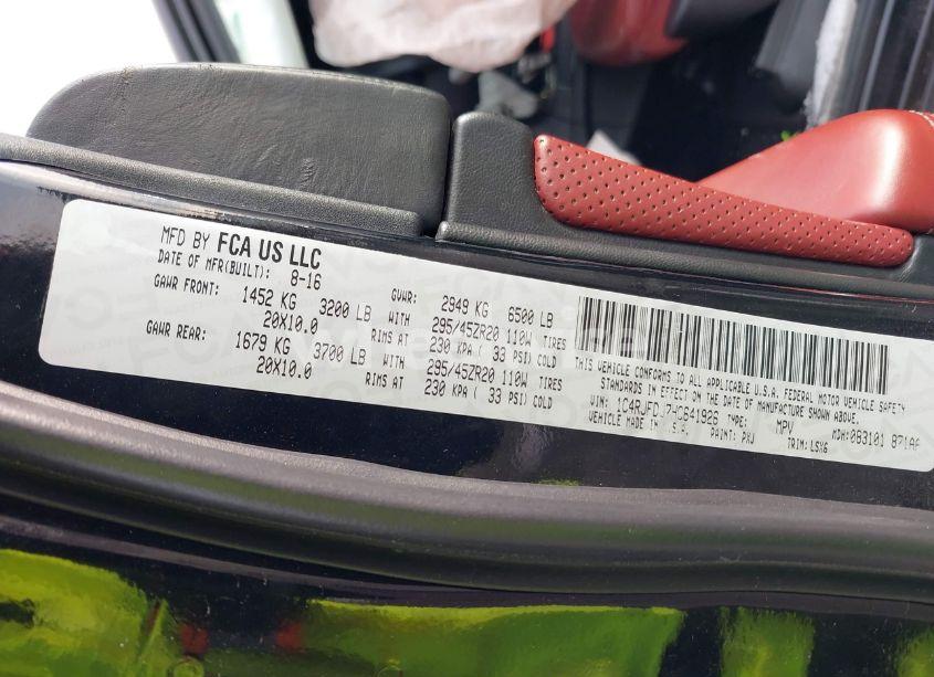 Photo 9 of 2017 Jeep Grand CHEROKEE SRT 4X4 (VIN 1C4RJFDJ7HC641926)