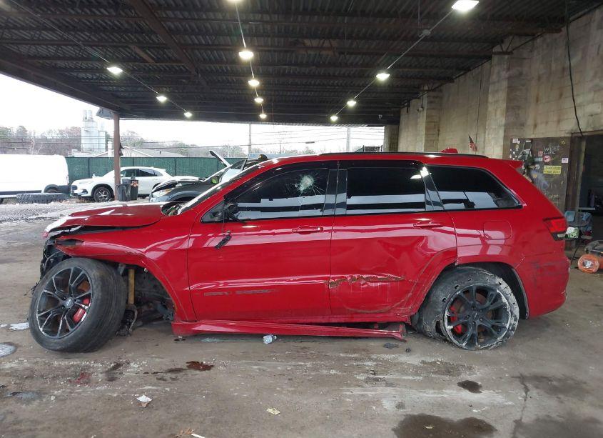 Photo 14 of 2017 Jeep Grand CHEROKEE SRT (VIN 1C4RJFDJ7HC854715)