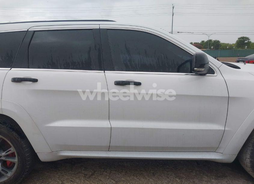 Photo 13 of 2015 Jeep Grand CHEROKEE SRT (VIN 1C4RJFDJ8FC951631)