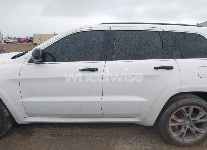 Photo 14 of 2015 Jeep Grand CHEROKEE SRT (VIN 1C4RJFDJ8FC951631)