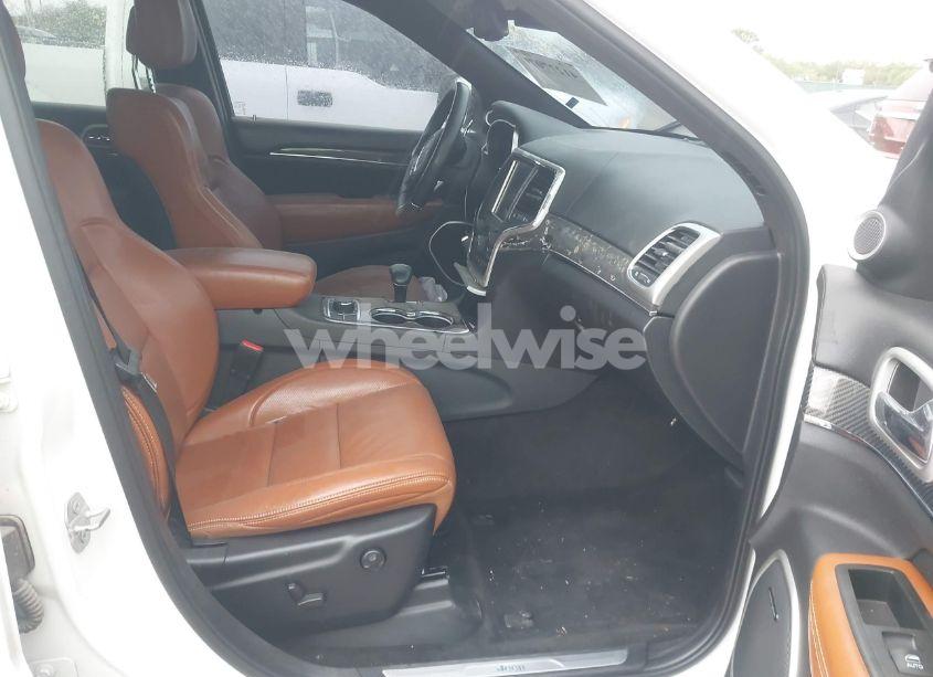 Photo 5 of 2015 Jeep Grand CHEROKEE SRT (VIN 1C4RJFDJ8FC951631)