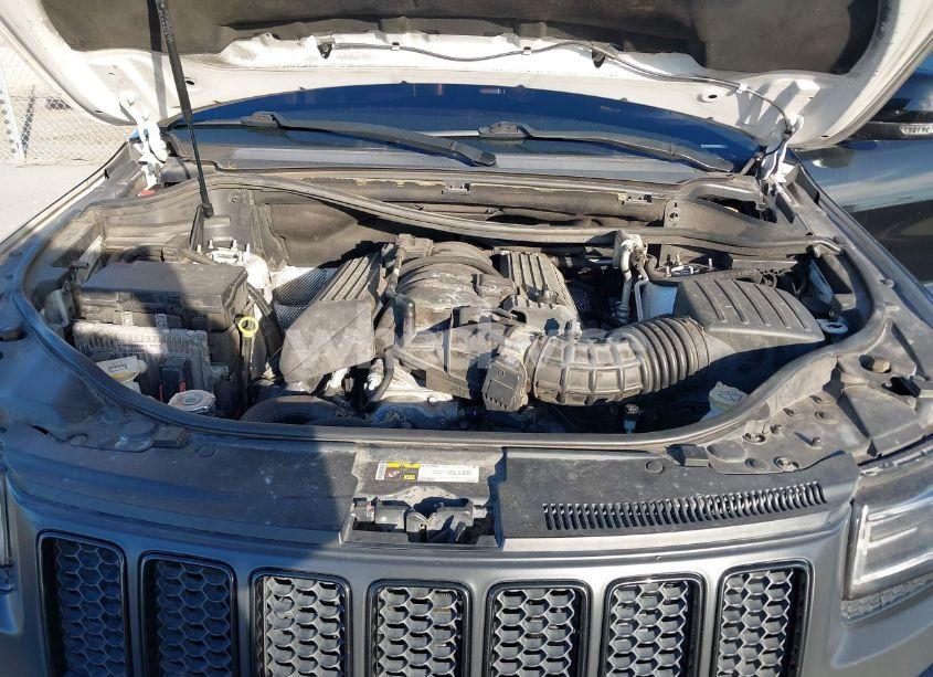 Photo 10 of 2016 Jeep Grand CHEROKEE SRT NIGHT (VIN 1C4RJFDJ8GC425467)