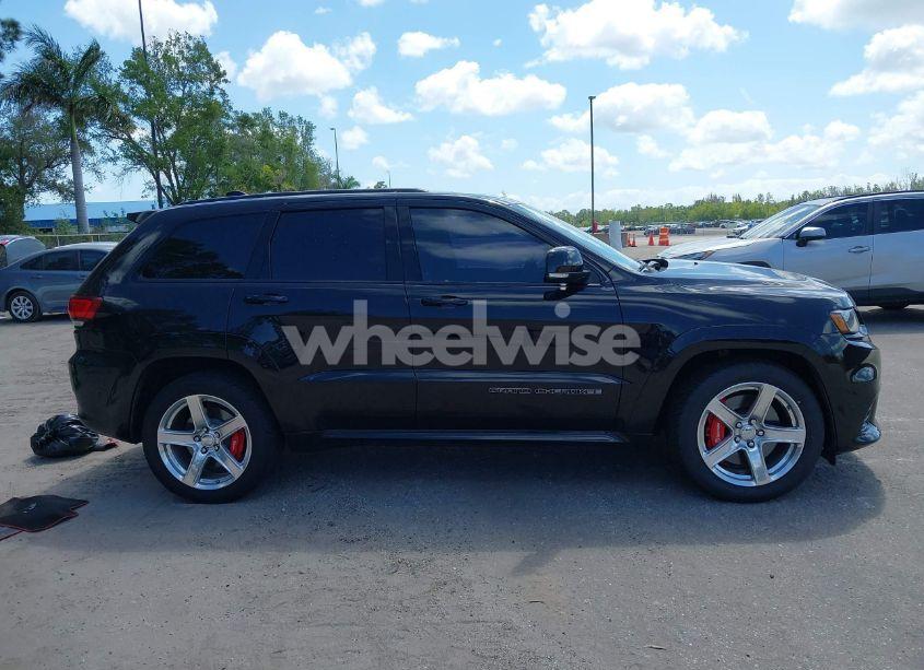 Photo 13 of 2017 Jeep Grand CHEROKEE SRT 4X4 (VIN 1C4RJFDJ8HC653924)